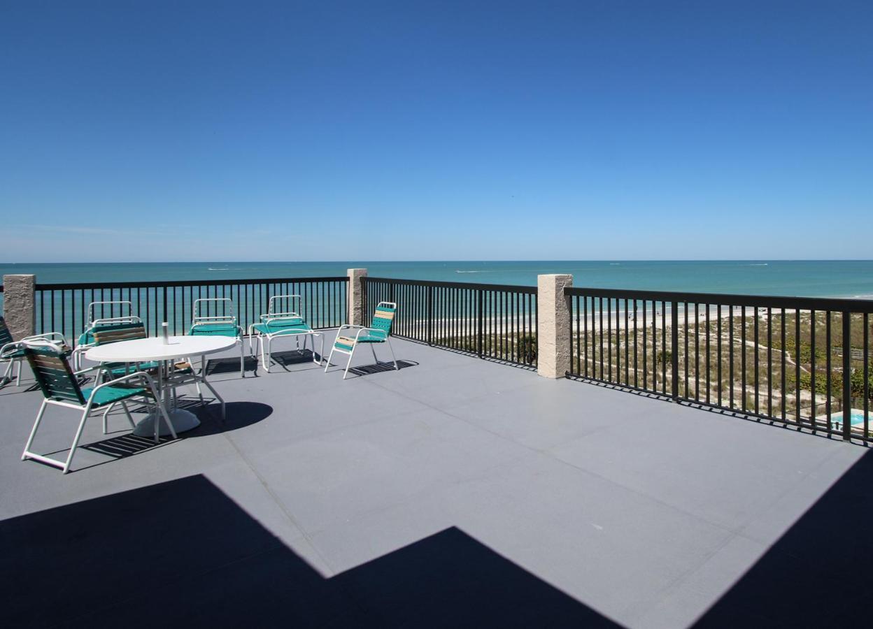 All Seasons Vacation Resort By Liberte Madeira Beach Eksteriør billede