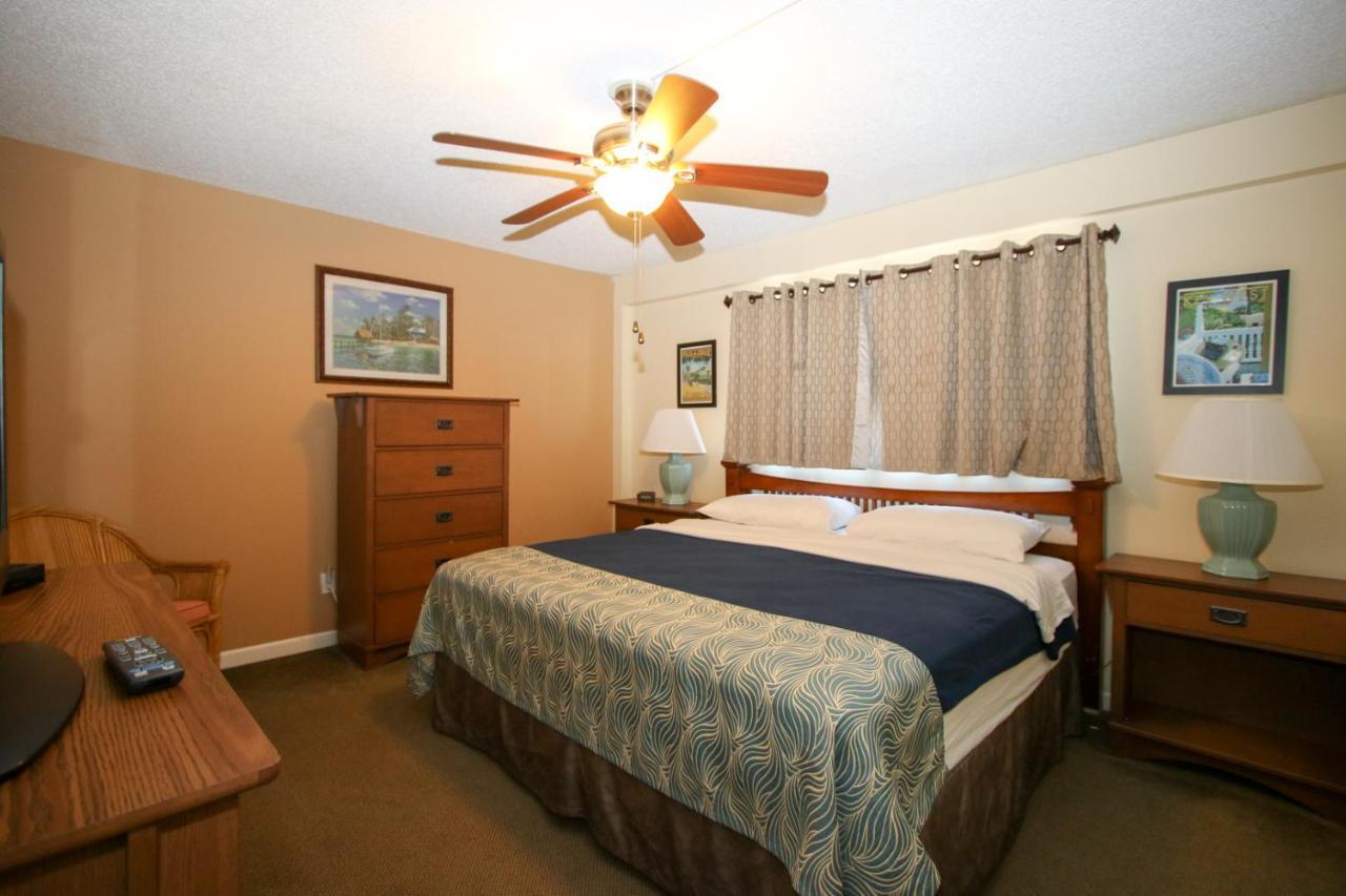 All Seasons Vacation Resort By Liberte Madeira Beach Eksteriør billede
