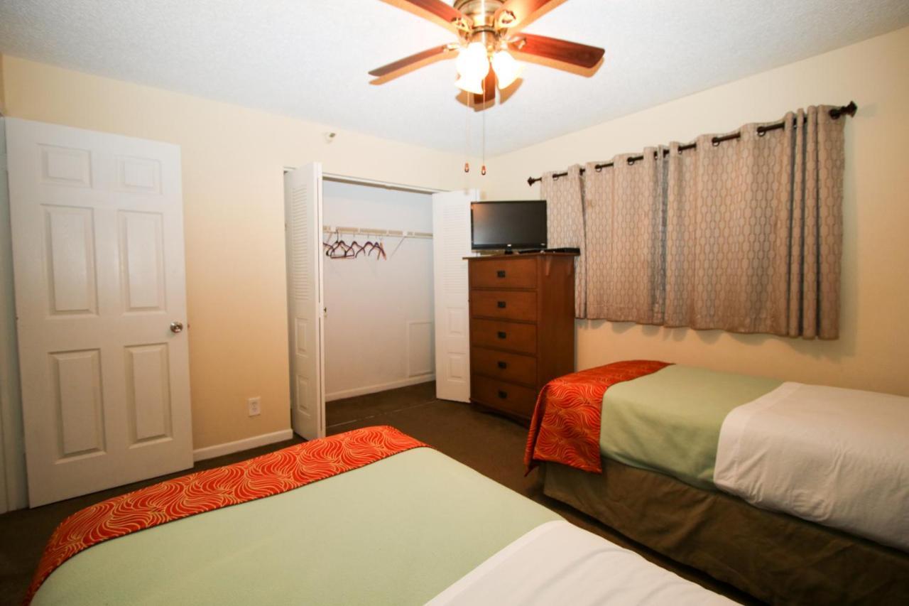 All Seasons Vacation Resort By Liberte Madeira Beach Eksteriør billede