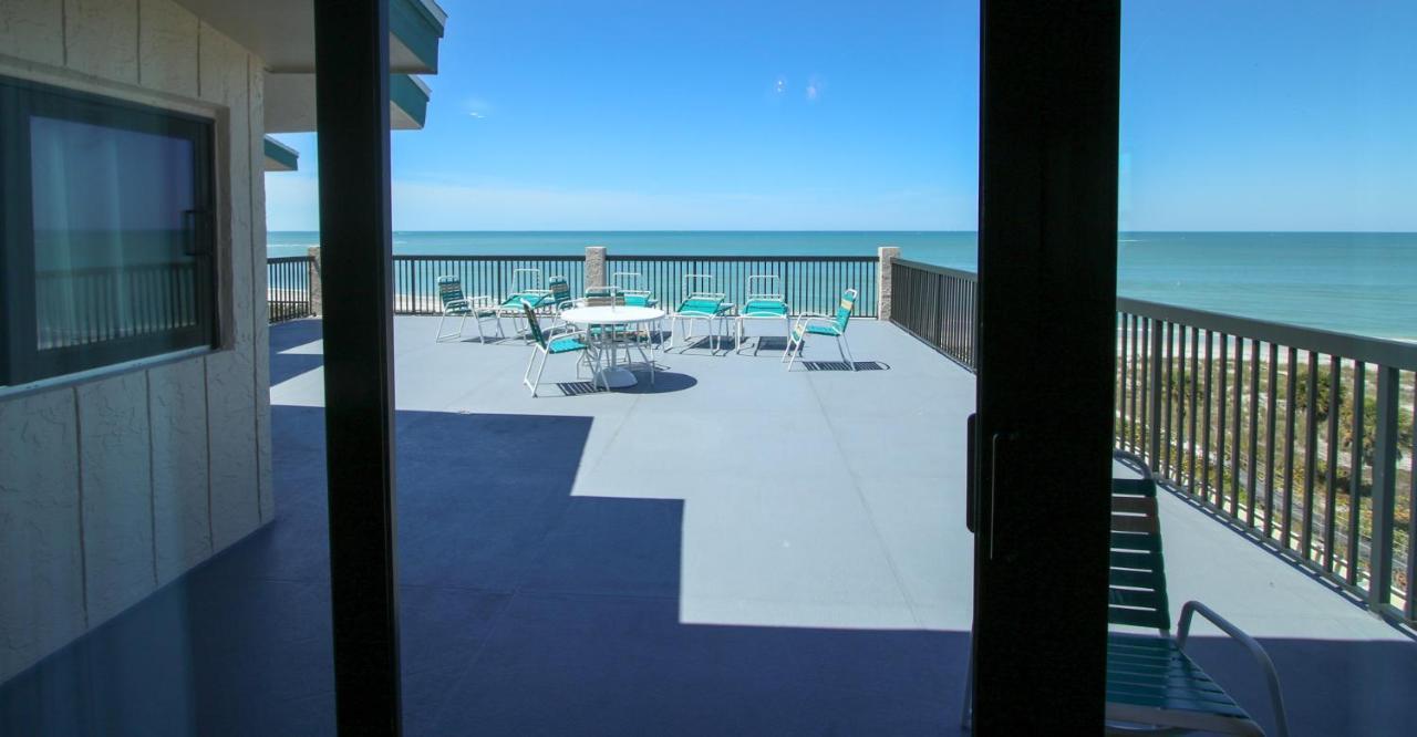 All Seasons Vacation Resort By Liberte Madeira Beach Eksteriør billede