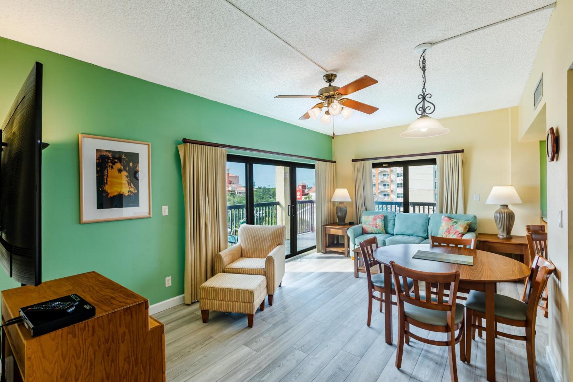 All Seasons Vacation Resort By Liberte Madeira Beach Eksteriør billede