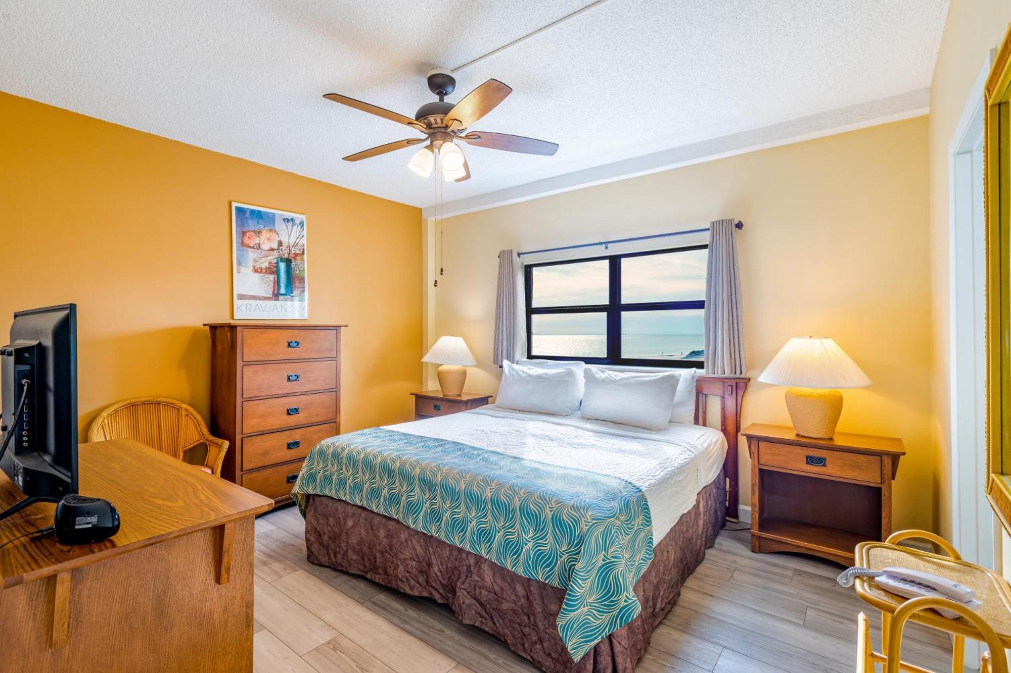 All Seasons Vacation Resort By Liberte Madeira Beach Eksteriør billede